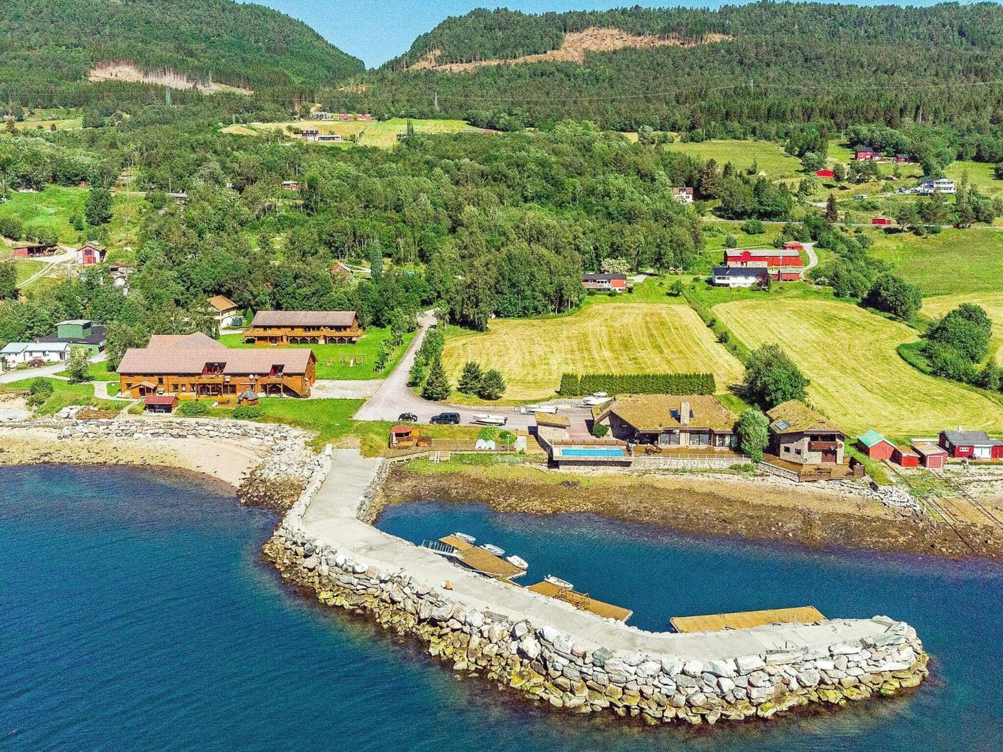 Holiday Home Høvik II Rød Eksteriør billede